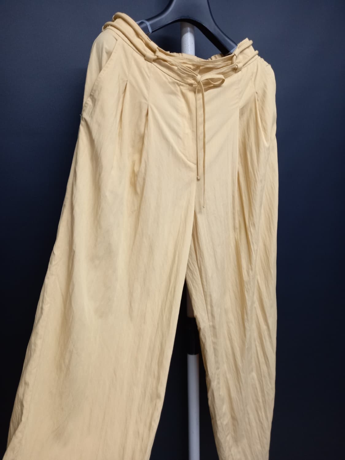 새 에뜨르 몽크 춘하 하이웨스트 핀턱 일자통핏팬츠 44 상품이미지3