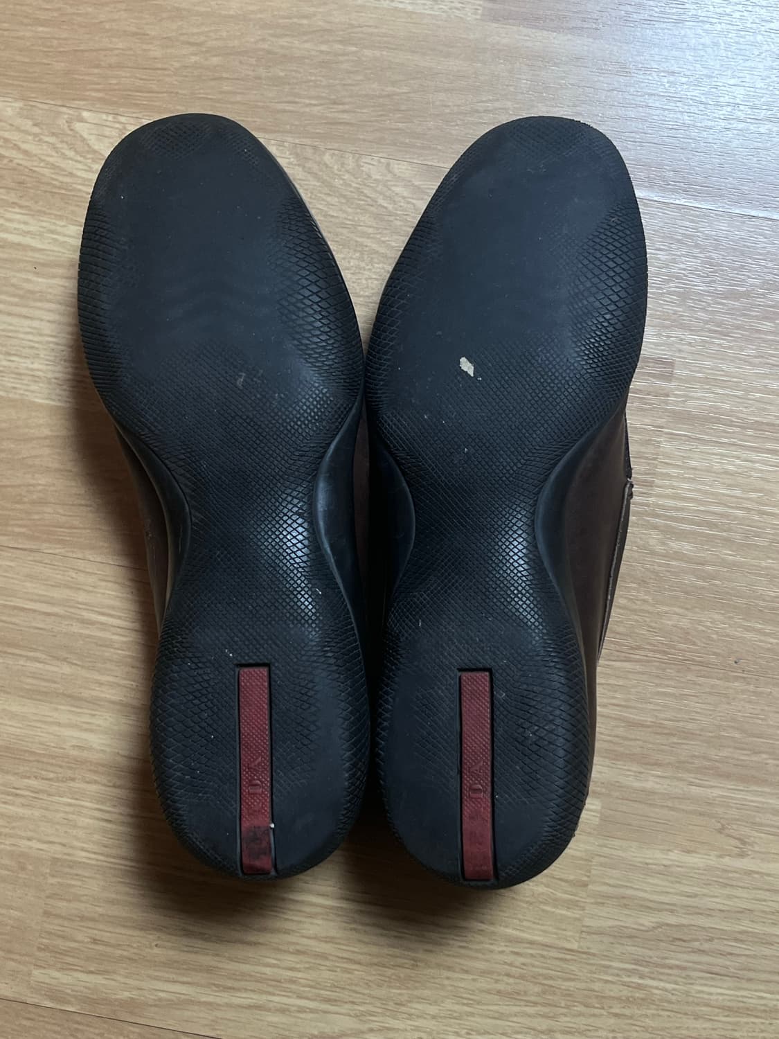 프라다 00s 다크 브라운 로퍼 상품이미지4