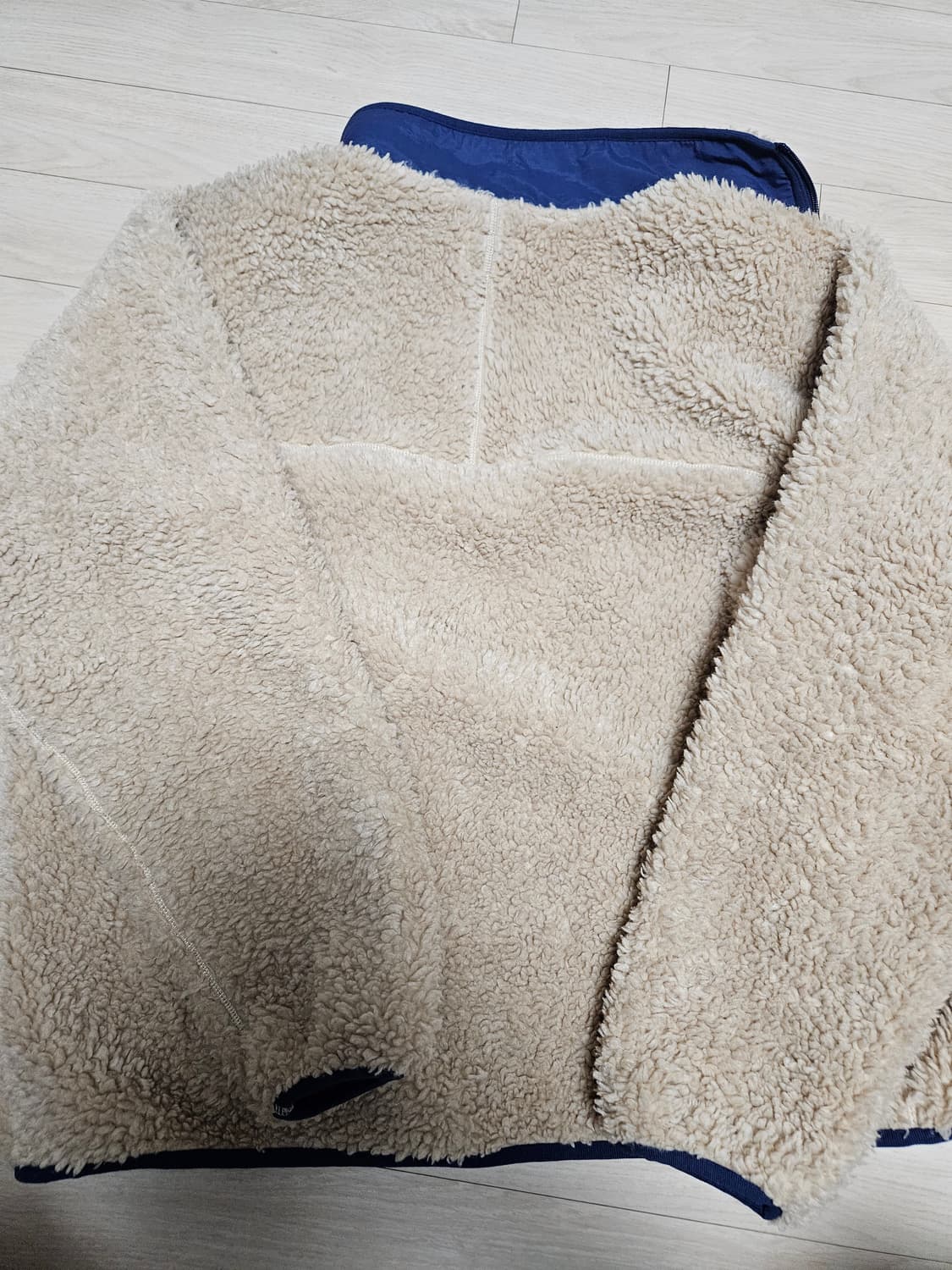 아웃스탠딩 신상 후리스 L사이즈 상품이미지3