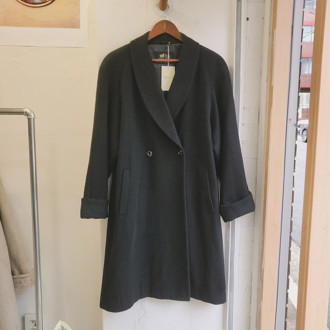 Cashgora 래글런 블랙코트 상품이미지2