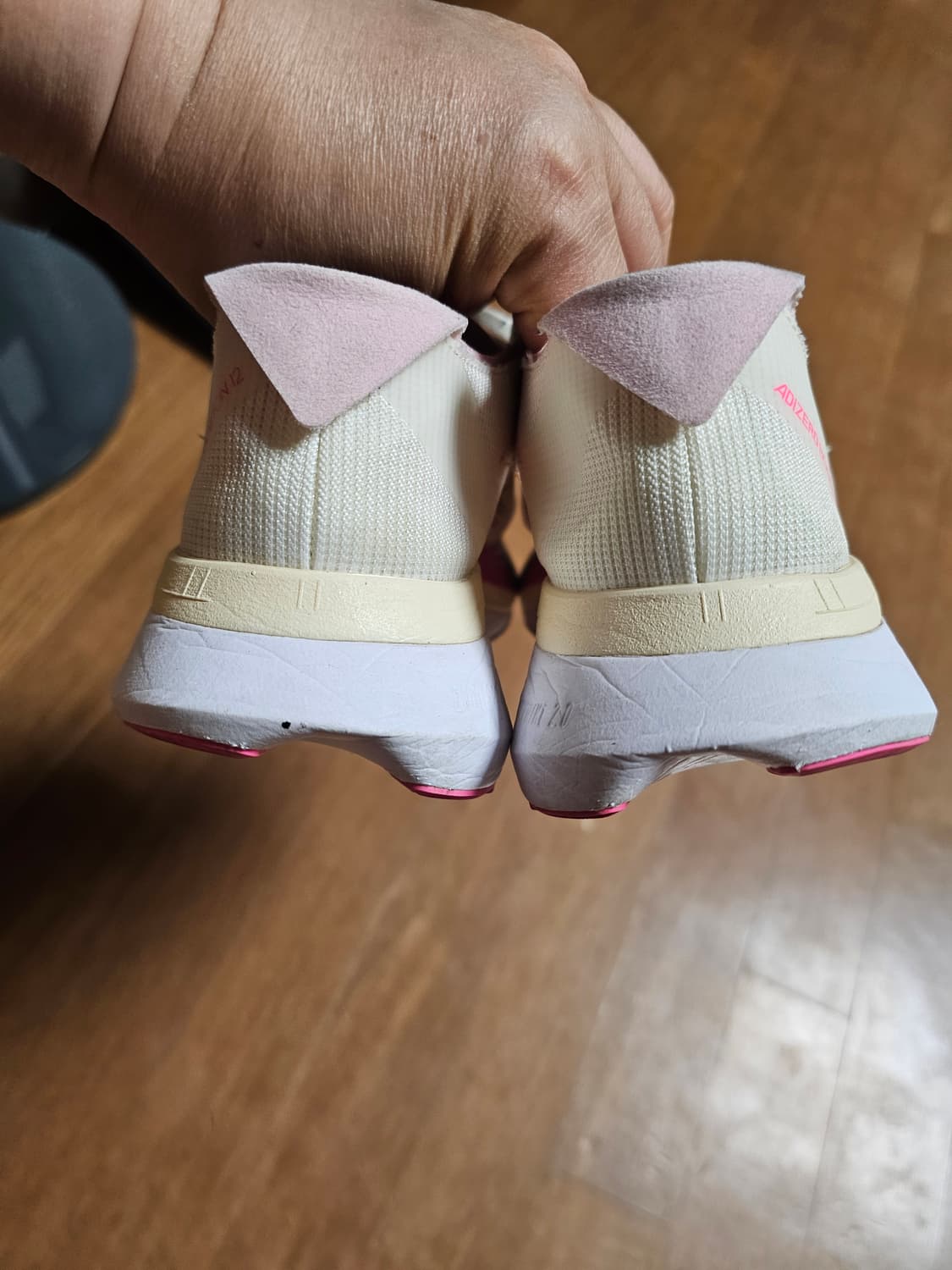 아디디스 아디제로 보스턴12 서울마라톤 에디션 상품이미지3