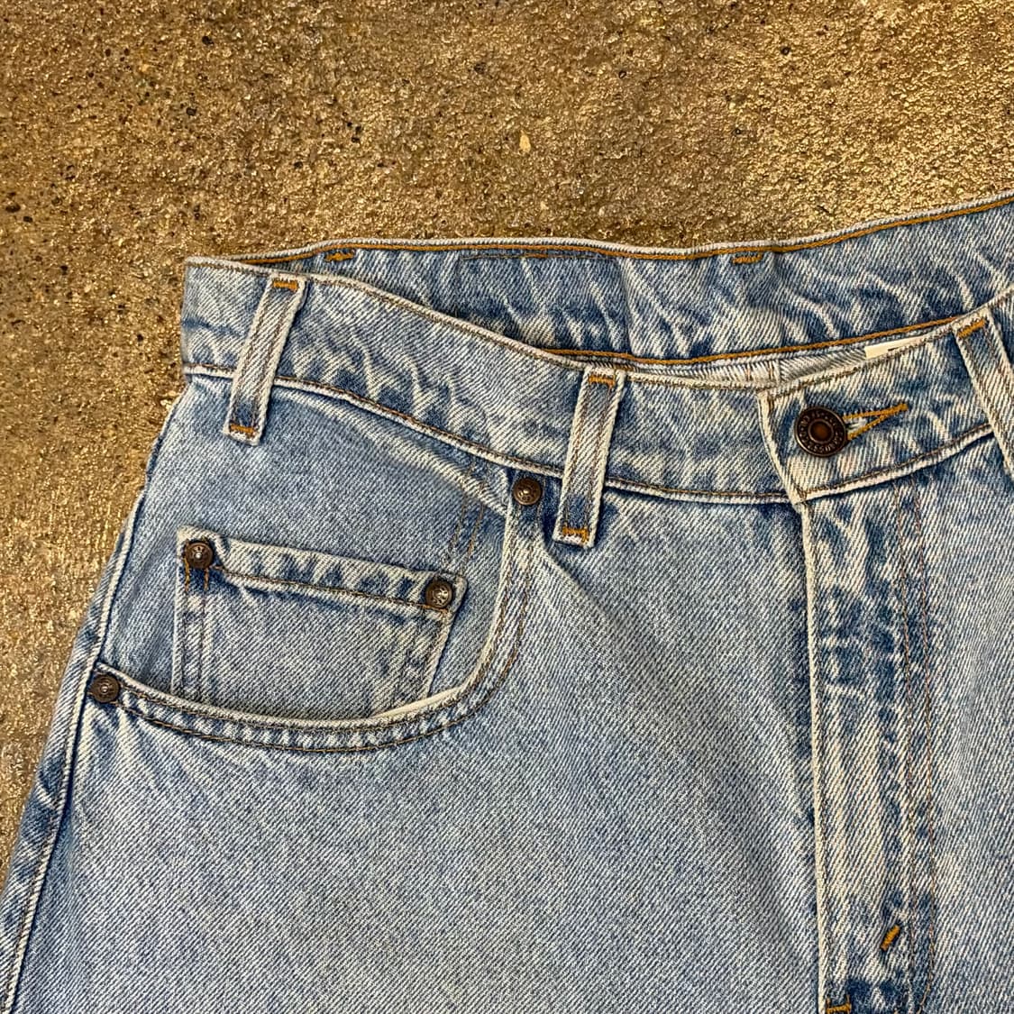 90s 미국 빈티지 리바이스 545 브라운탭 연청 청바지  상품이미지3