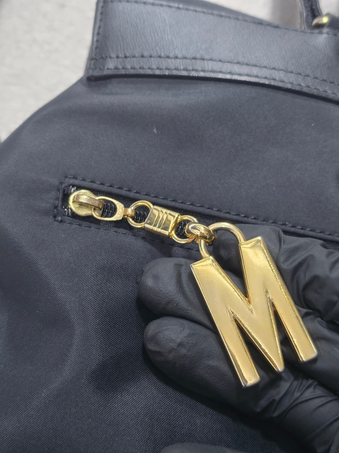 모스키노 로고장식 나일론 레더 백팩 상품이미지4