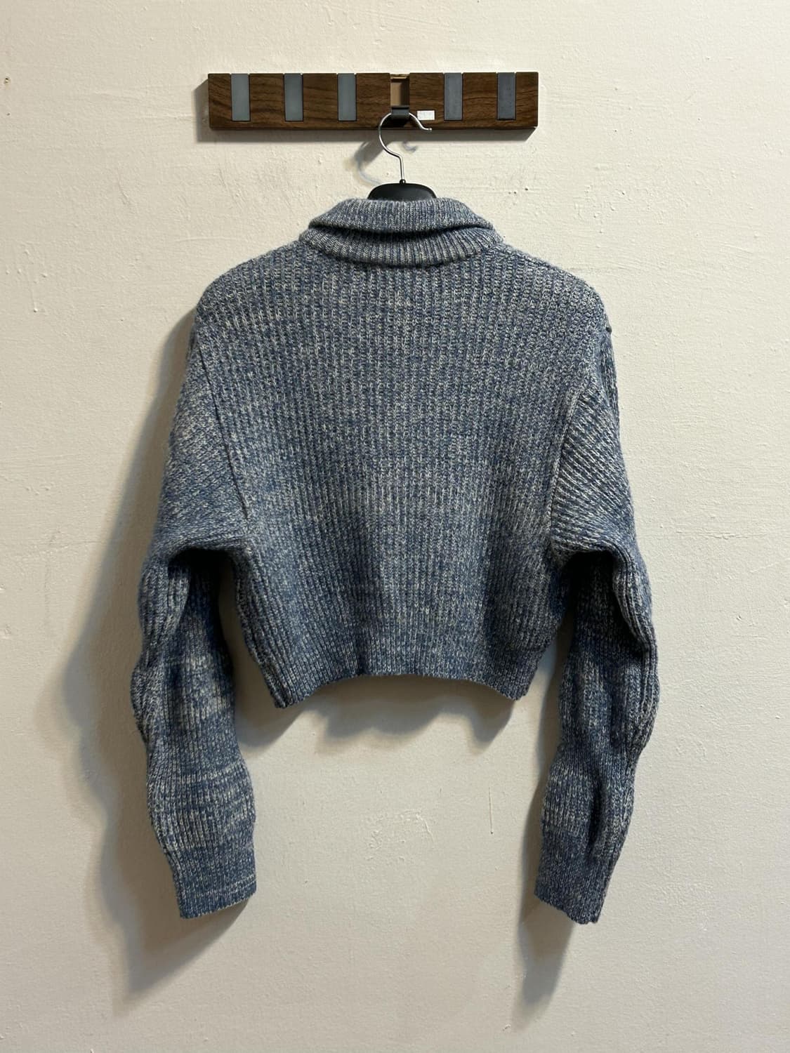 더일마 알파카 벌룬슬리브 크롭 집업 가디건 상품이미지6