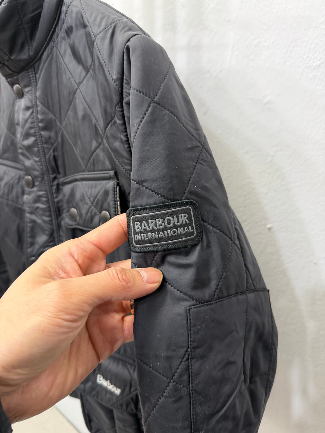 정품) 바버 주니어 블랙 후리스안감 퀼팅자켓 M 상품이미지4