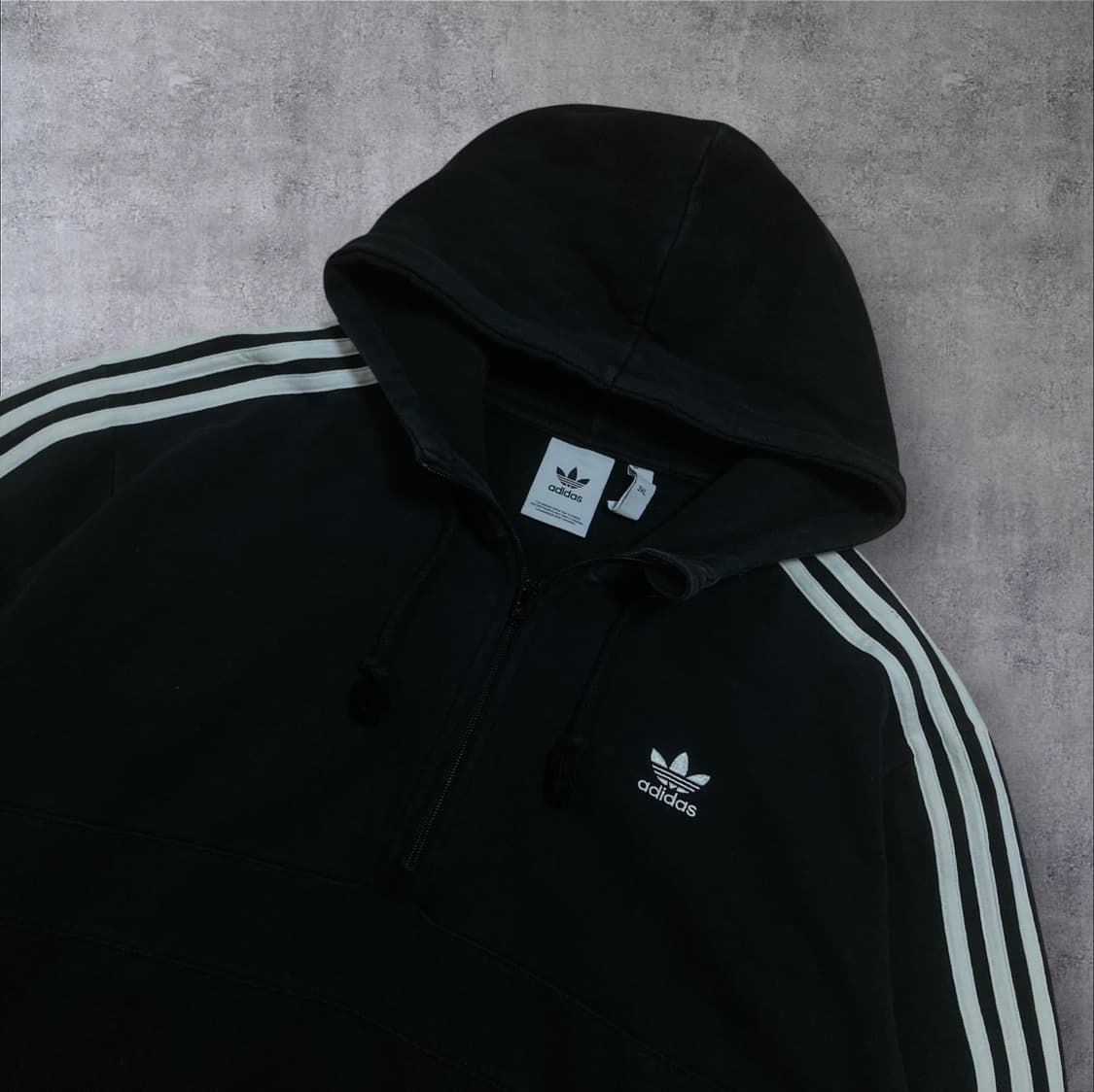 아디다스 오리지날 스몰 로고 사이드 라인 하프 집업 후드티 상품이미지2