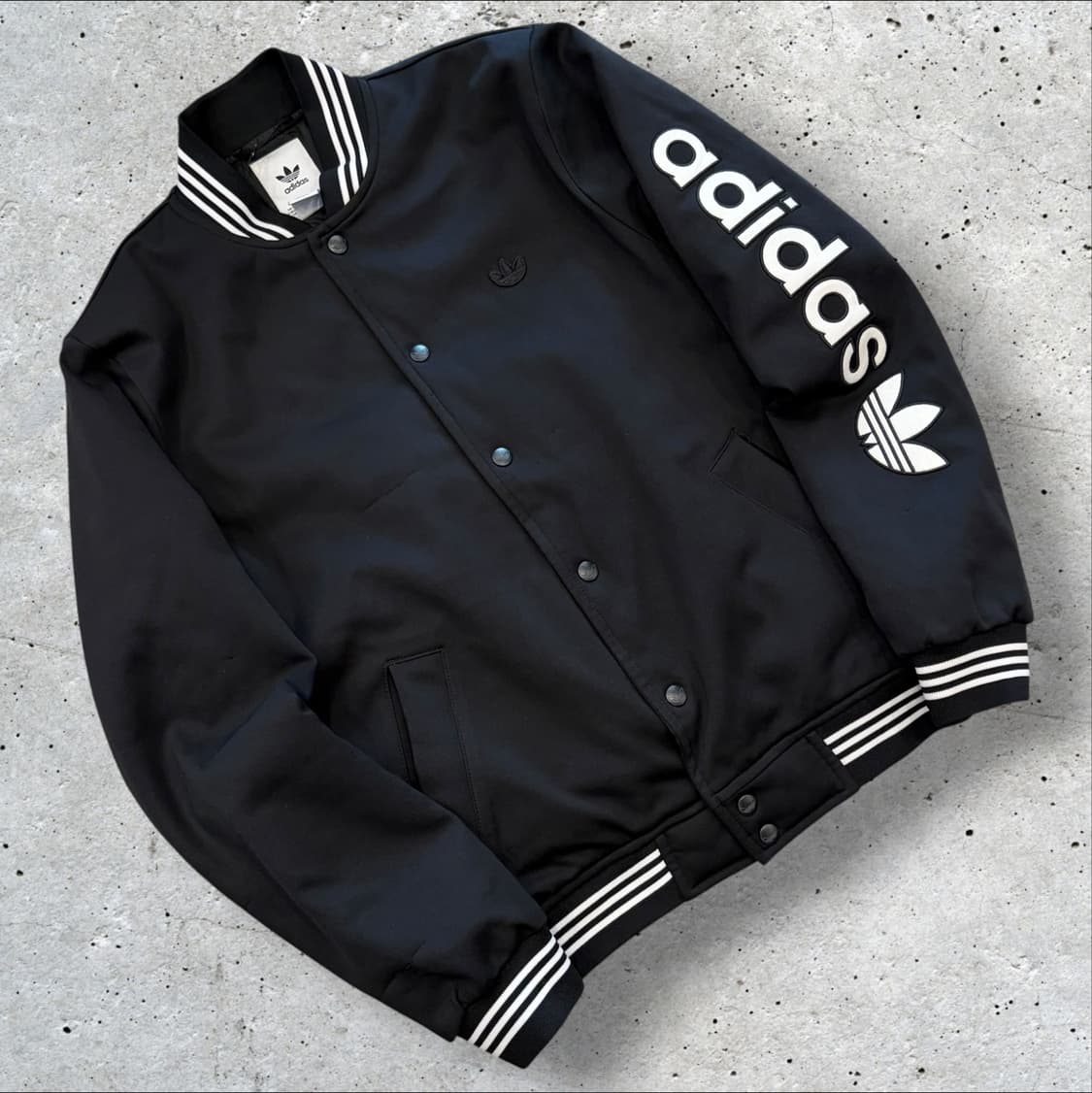 [M] 아디다스 블랙 빅로고 스타디움 자켓 D494 상품이미지1