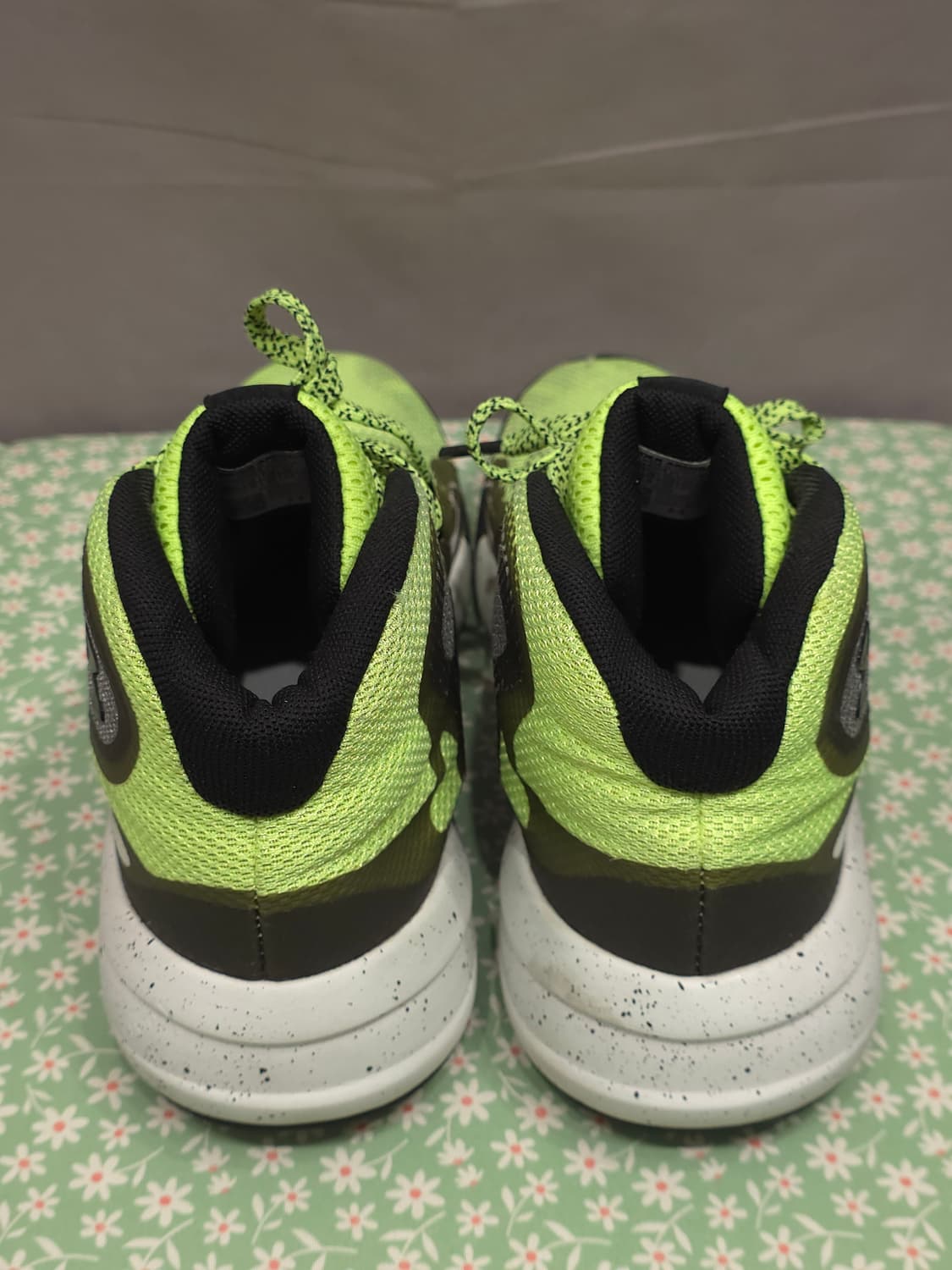 언더아머 키즈 GS 토치 2019 농구화 240 상품이미지4