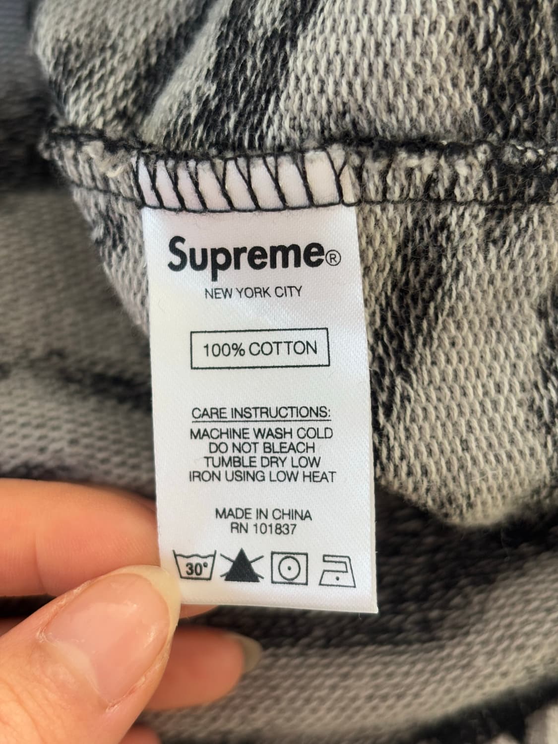 Supreme 슈프림 19SS 시그니처 스크립트 로고 롱슬리브 상품이미지9