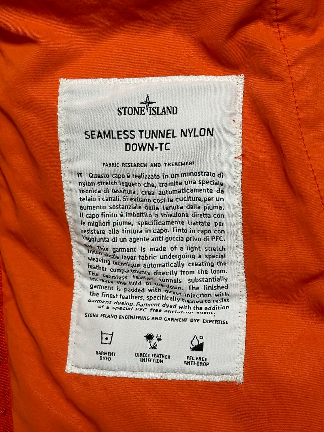스톤아일랜드 심리스 터널 패딩 23fw L(105) 상품이미지2