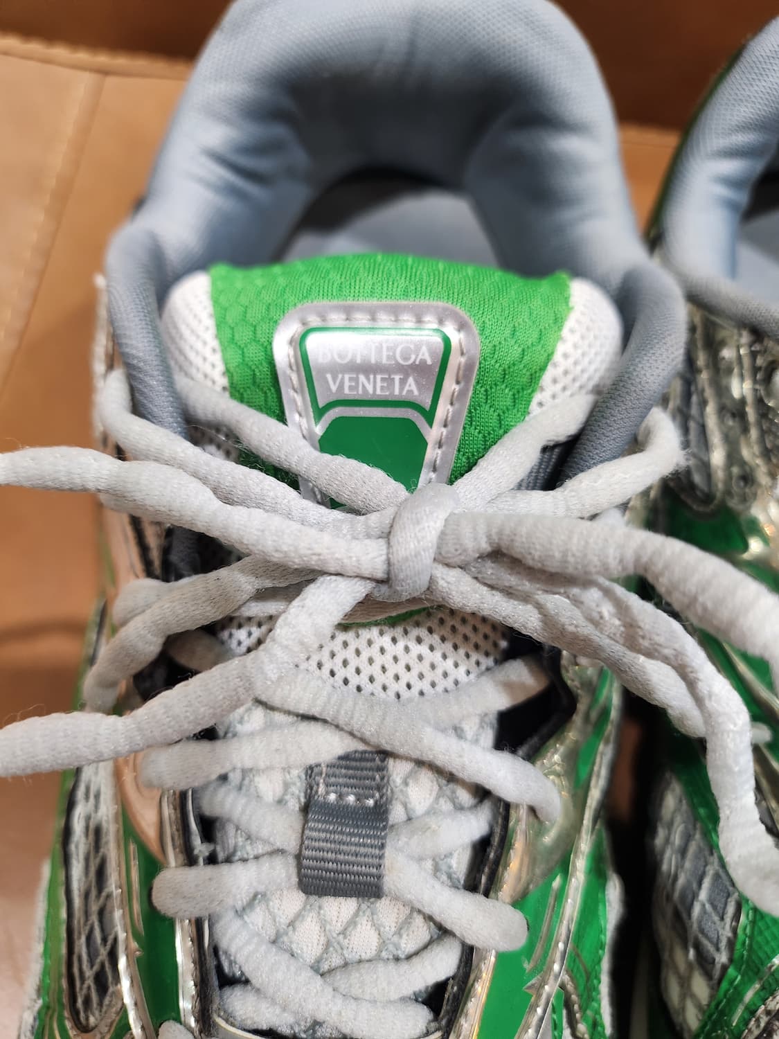 보테가베네타 오르빗 스니커즈 그린 44 정품 상품이미지7