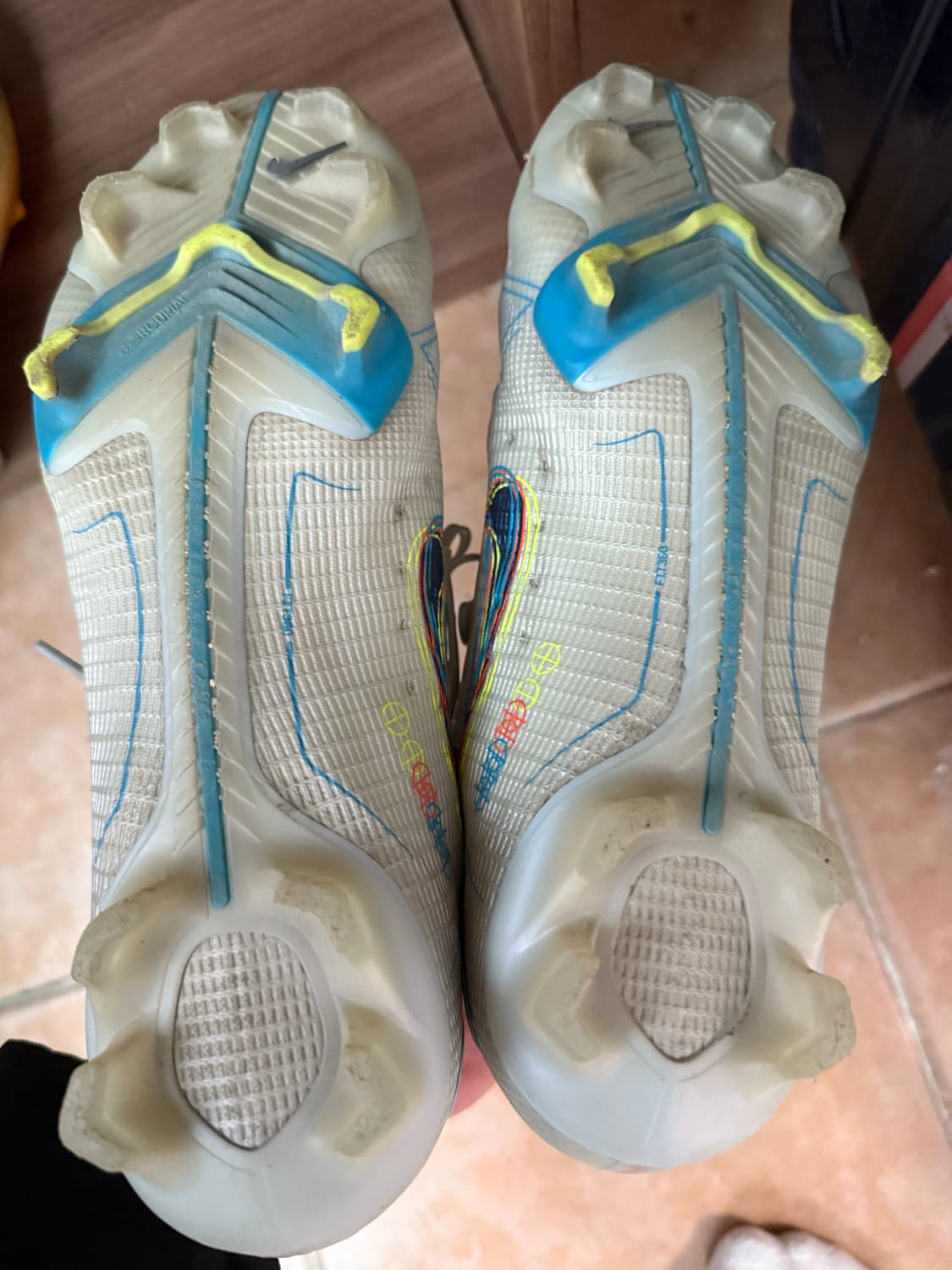 나이키 머큐리얼 베이프 14 상품이미지2