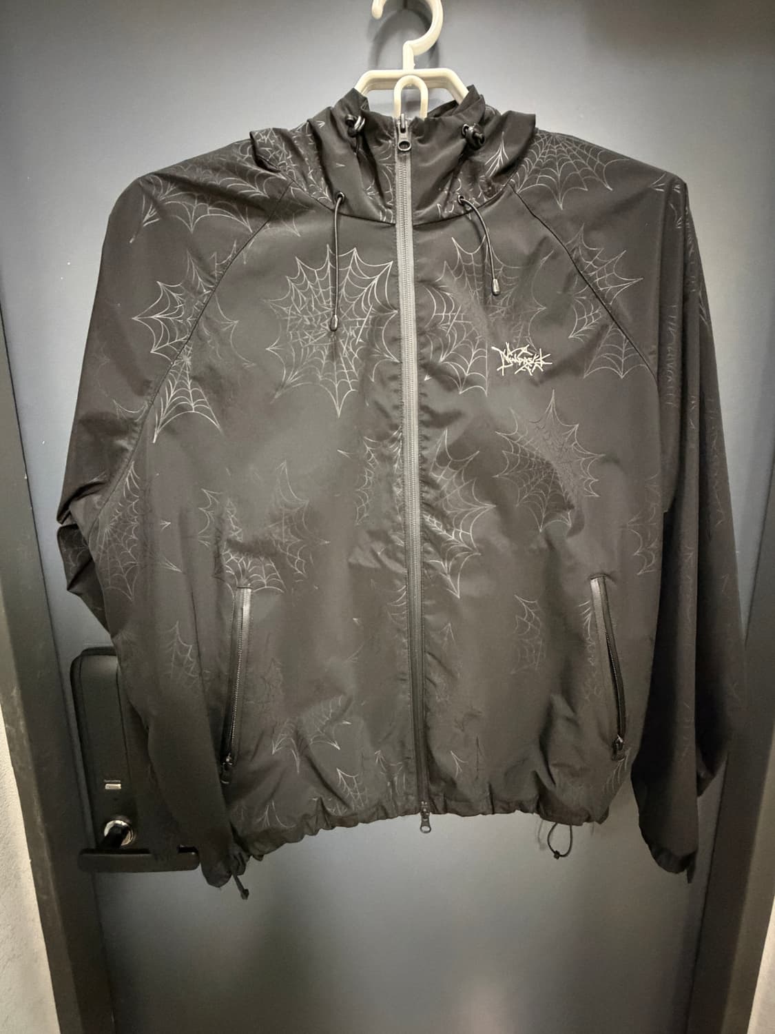 위캔더스 Cobeweb Windbreaker L 상품이미지1