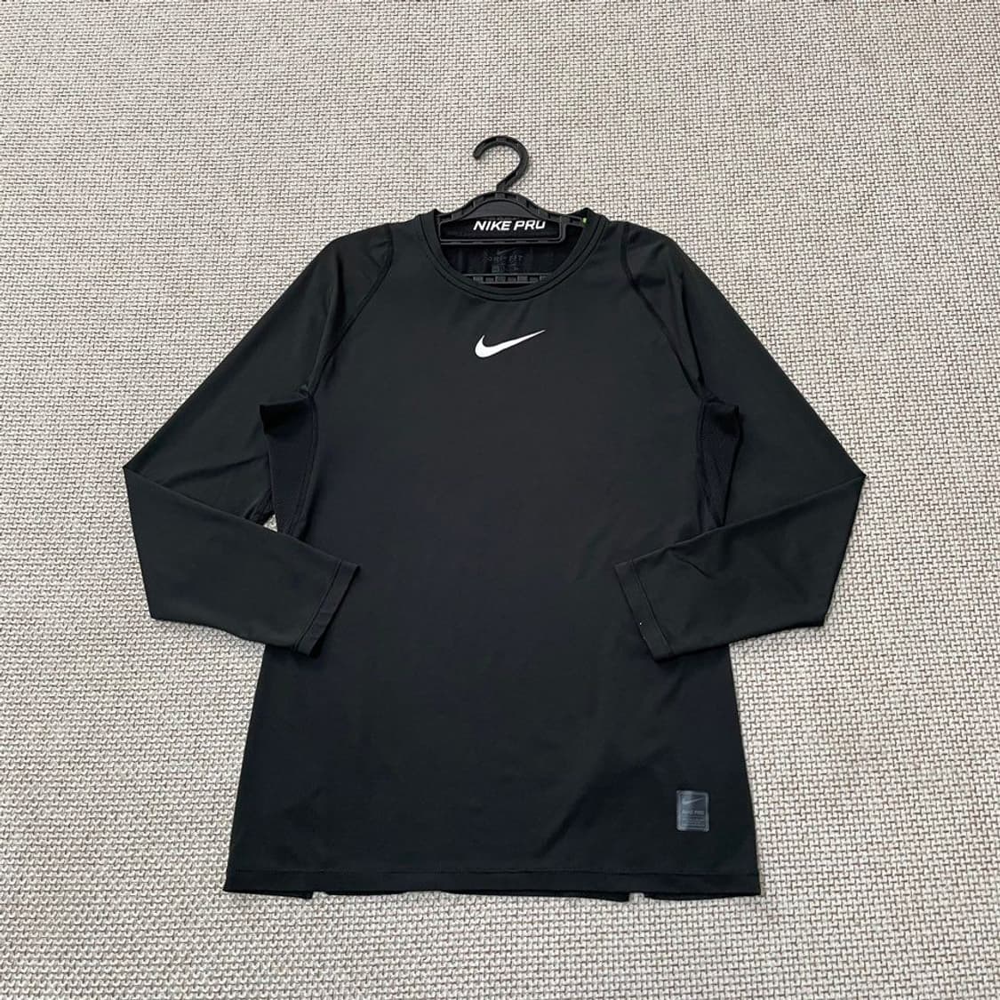 나이키 프로 기능성 긴팔티 5600 상품이미지1