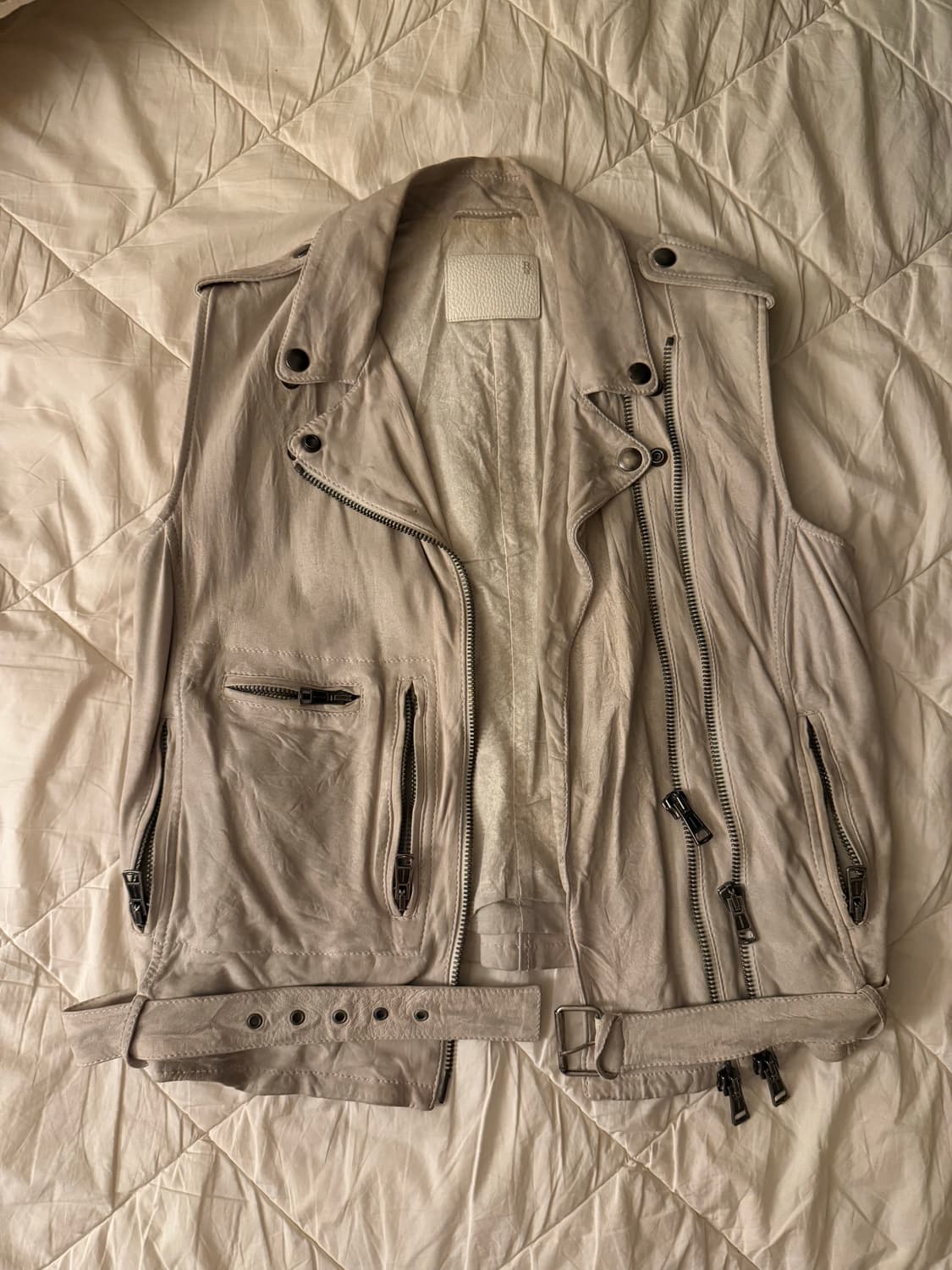 R13 그레이 워싱 레더 멀티 지퍼 베스트 상품이미지3