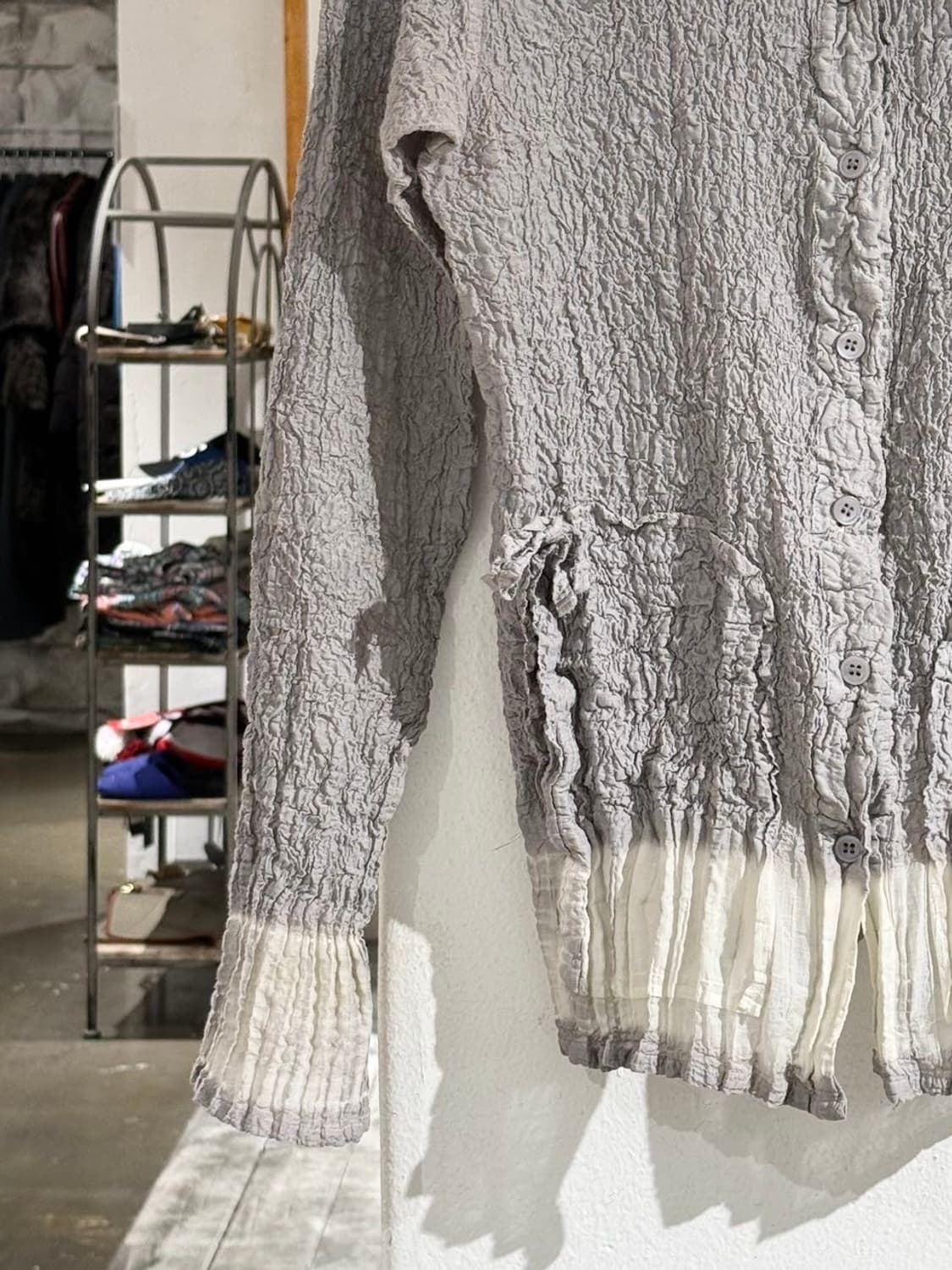 이세이 미야케 미 그레이 셔링 스트링 셔츠 상품이미지4