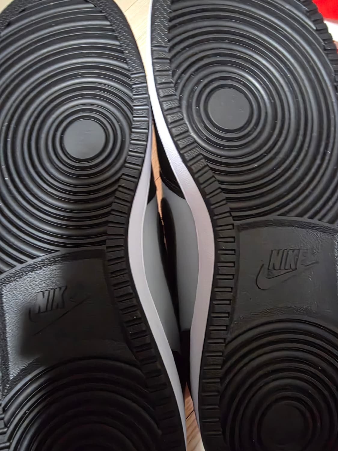 나이키 에버논275 상품이미지4