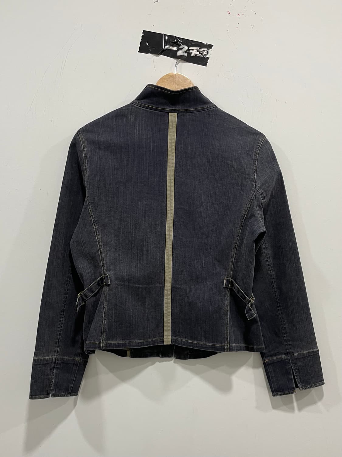 Jpn Chris montez 하이넥 사이드 신치백 슬림핏 데님자켓 상품이미지5