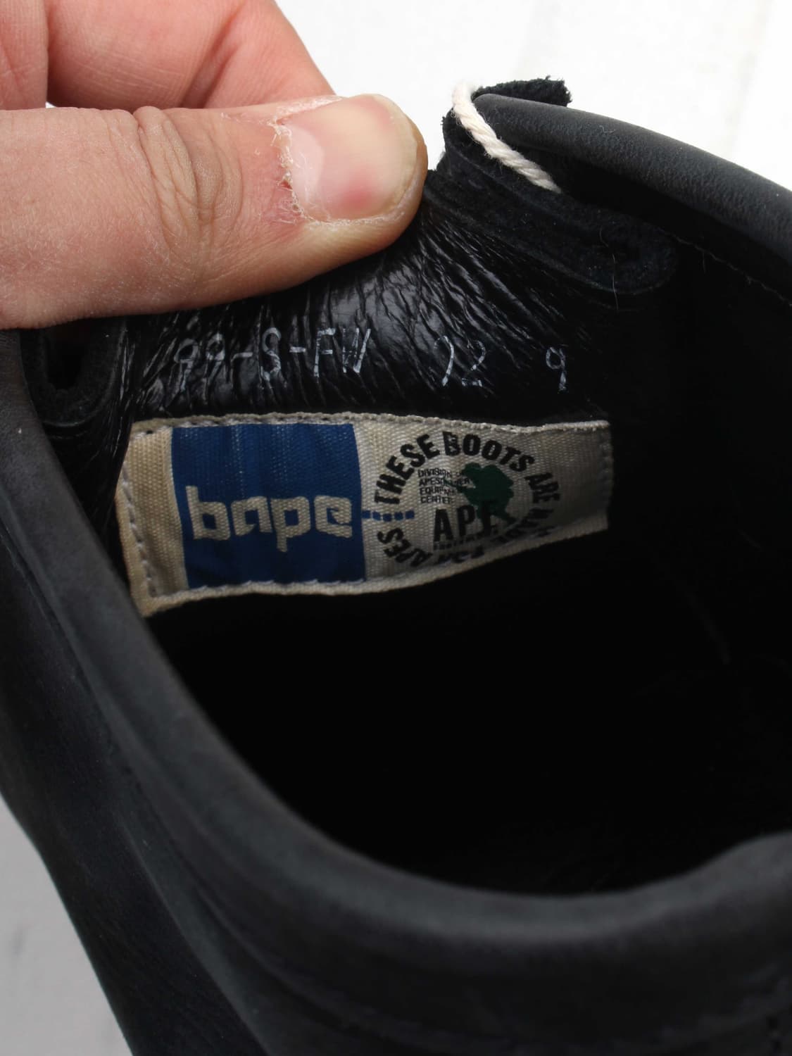 1999 A BATHING APE MANHUNT (270) 상품이미지7