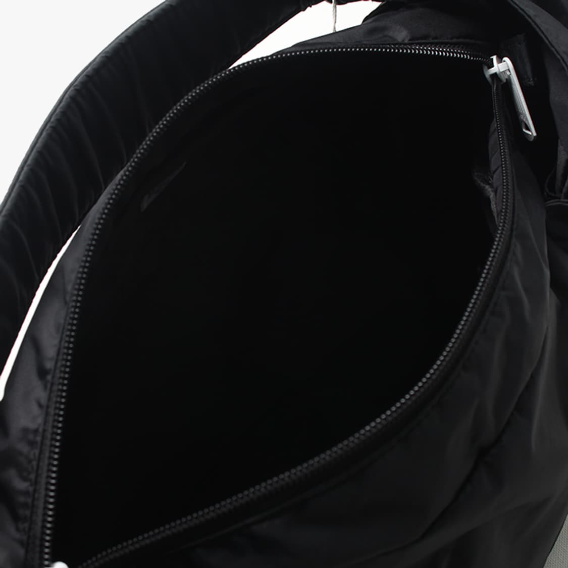  PORTER "Black Shoulder Bag" 상품이미지8
