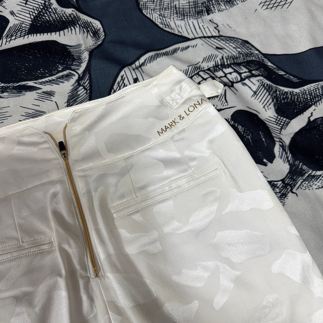 마크앤로나 골프 스커트 M사이즈 백화점택 상품이미지4