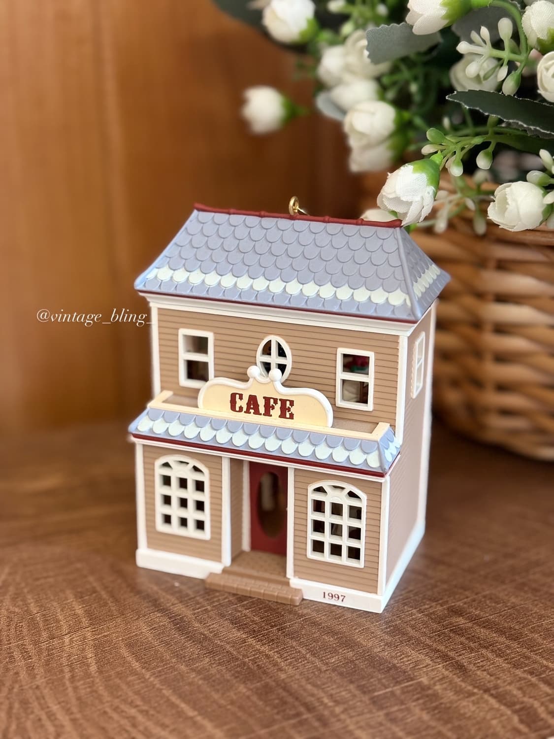 빈티지 미니어처 하우스 크리스마스 오너먼트(카페) 상품이미지1