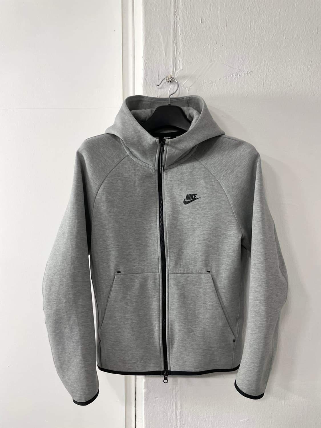 나이키 테크팩 그레이 후드집업 상품이미지1