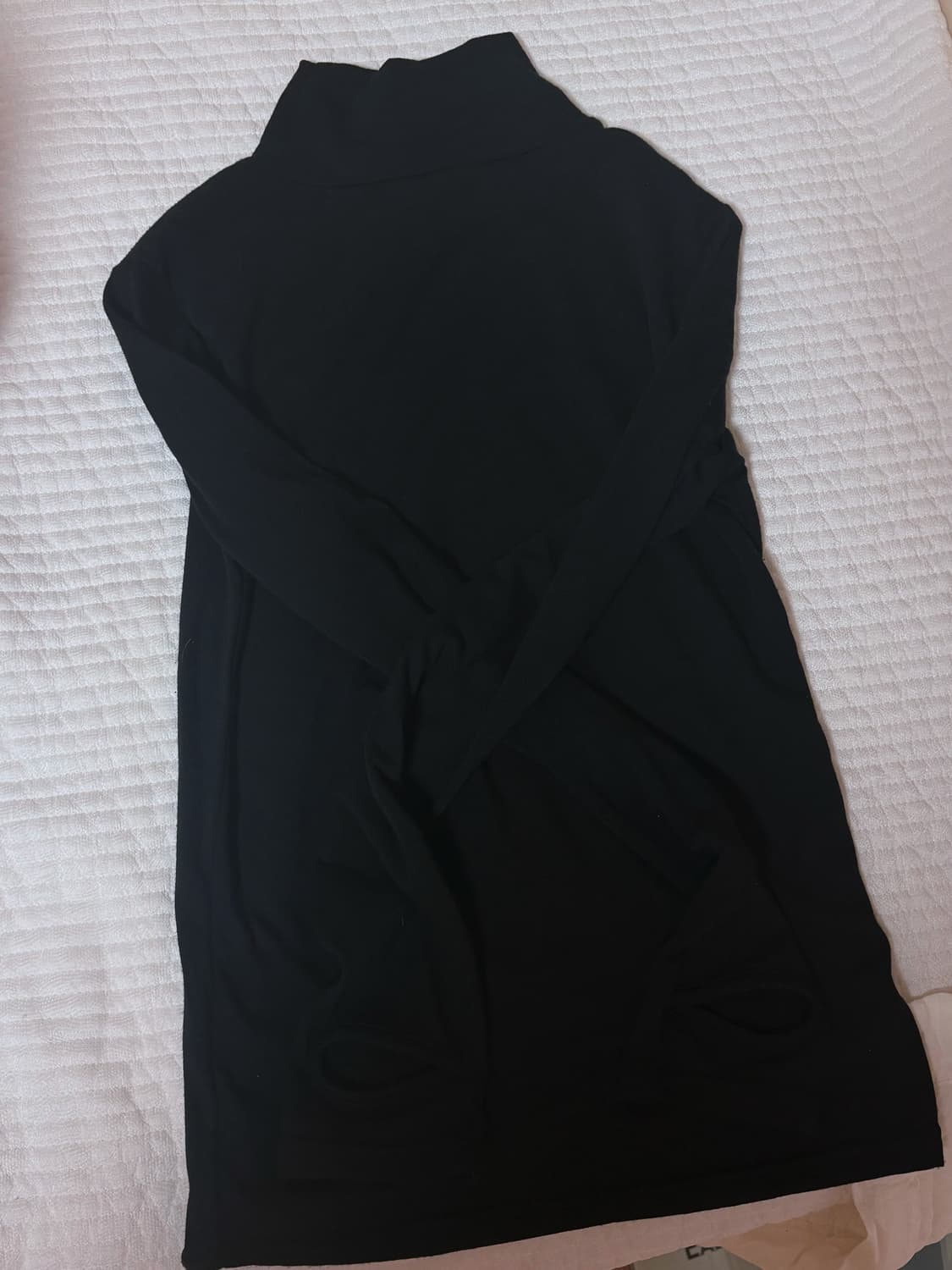 블랙 긴팔 목폴라 티셔츠(실물이 더 예쁘고 팔 매우 길어보임) 상품이미지3