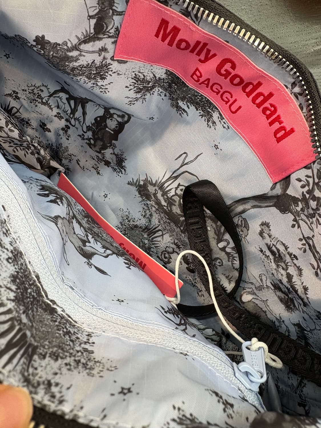 몰리고다드x바쿠 popper medium shoulder bag 상품이미지5