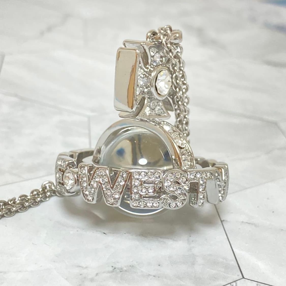 비비안웨스트우드 아카이브 크리스탈 큐빅 3d orb 팬던트 목걸이 상품이미지3