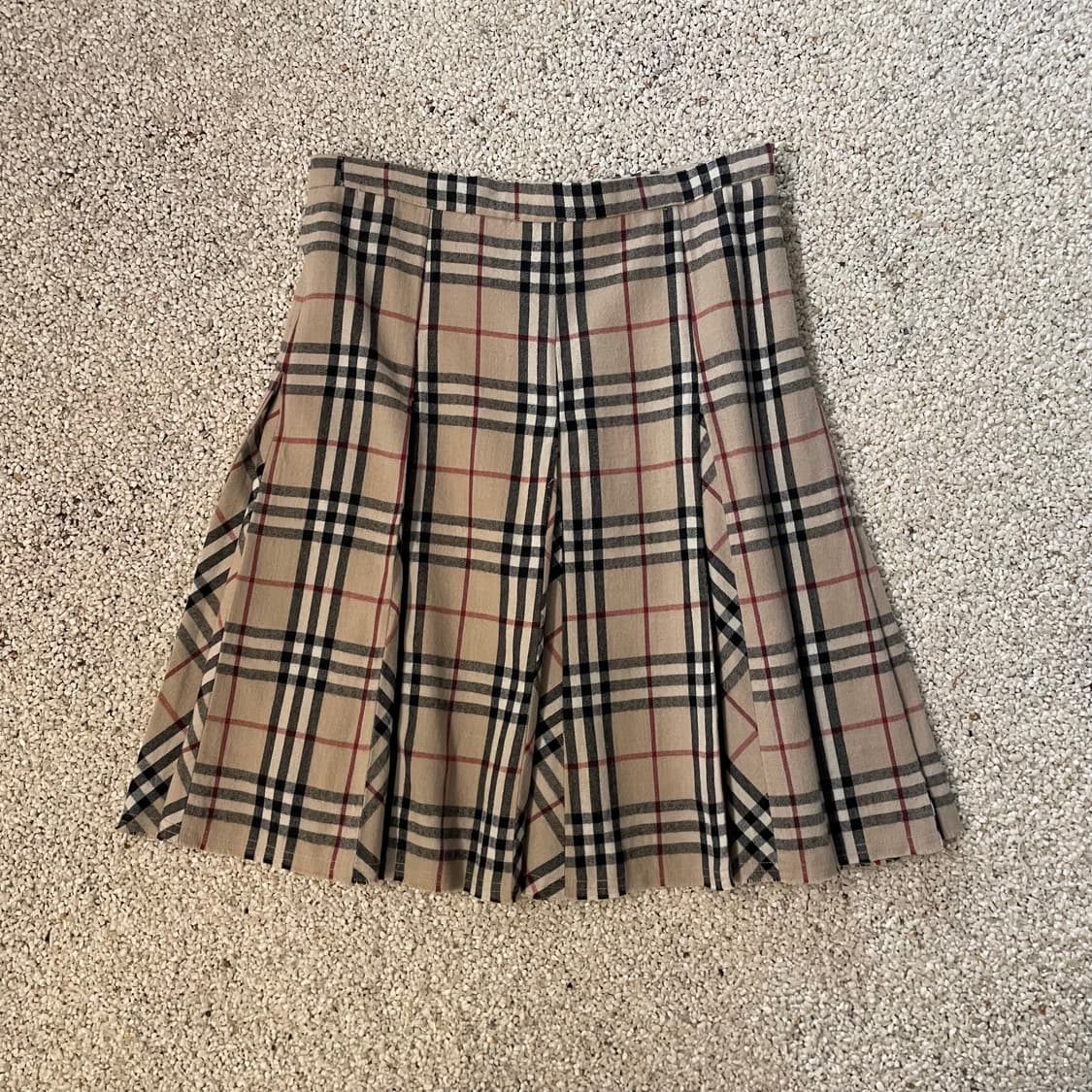 버버리 스커트 ⭐️1250 상품이미지1