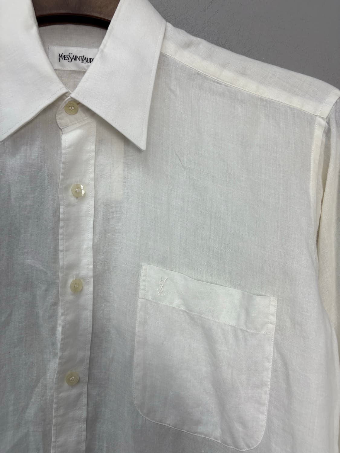 입생로랑 로고 화이트 린넨셔츠 A2804 상품이미지3