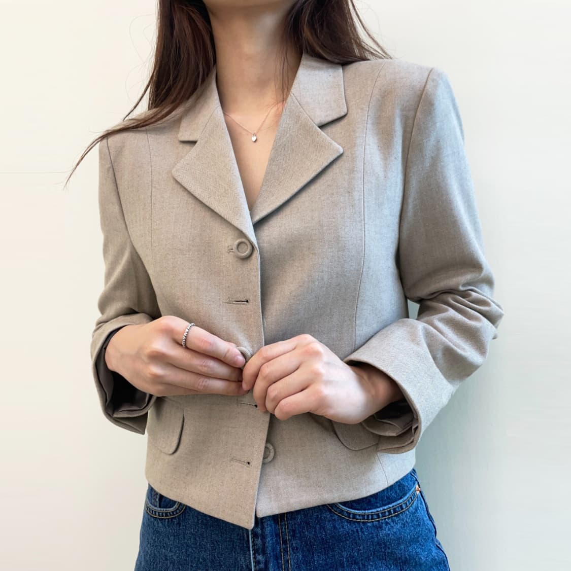 유네네(unene) 헤링본 크롭자켓 55-66 새상품 상품이미지1