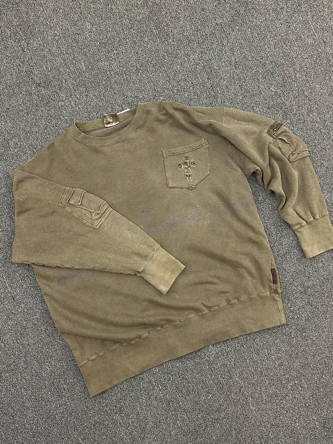 OS)도그타운 Dogtown y2k 포켓 디테일 백프린팅 스웻셔츠 상품이미지5