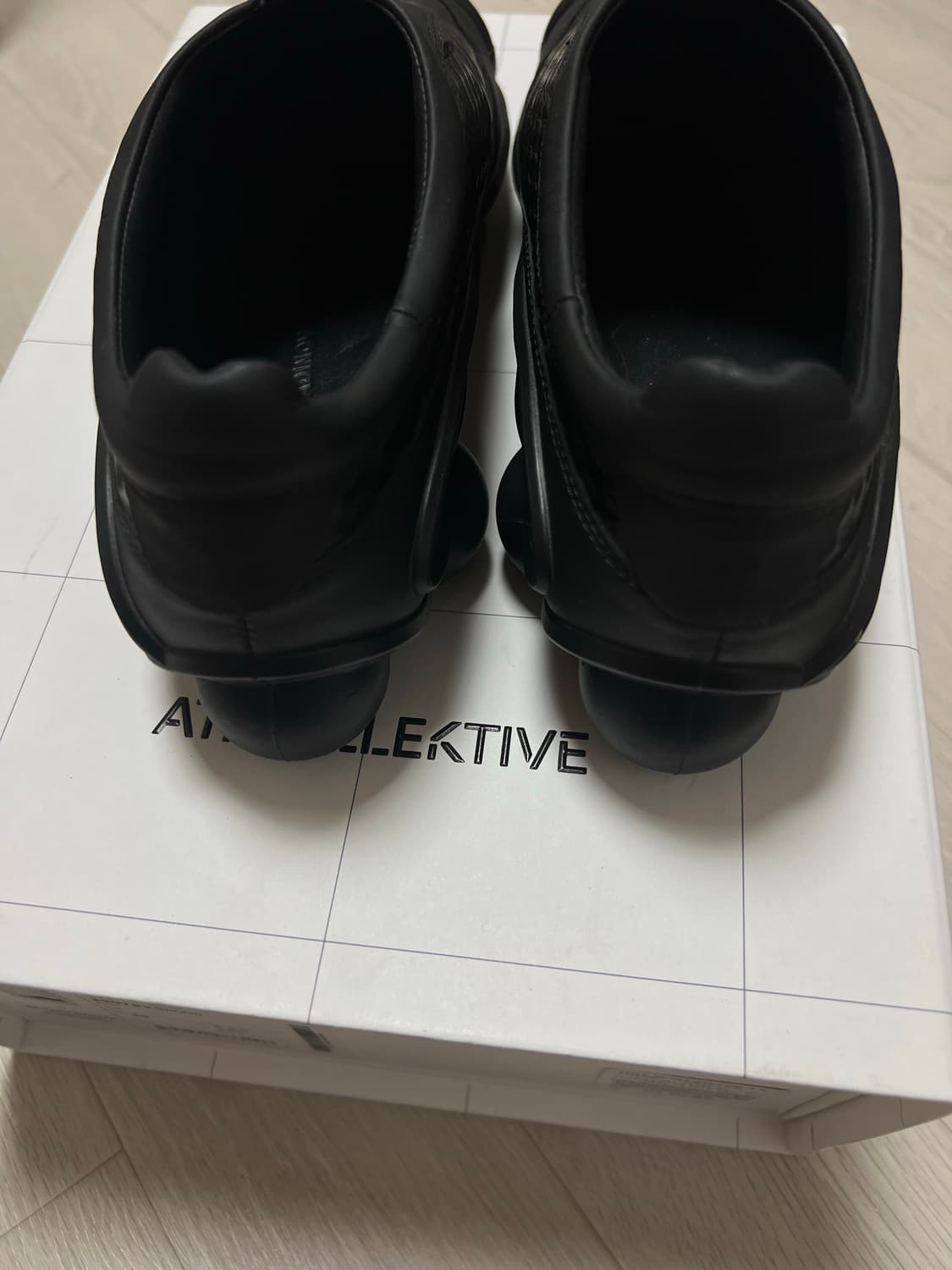 키코 코스타디노브 X 에코 콜렉티브 jemison shoe  상품이미지5