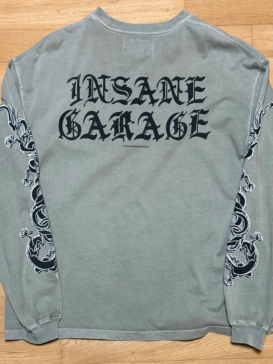 인세인개러지 드래곤 롱슬리브 상품이미지1