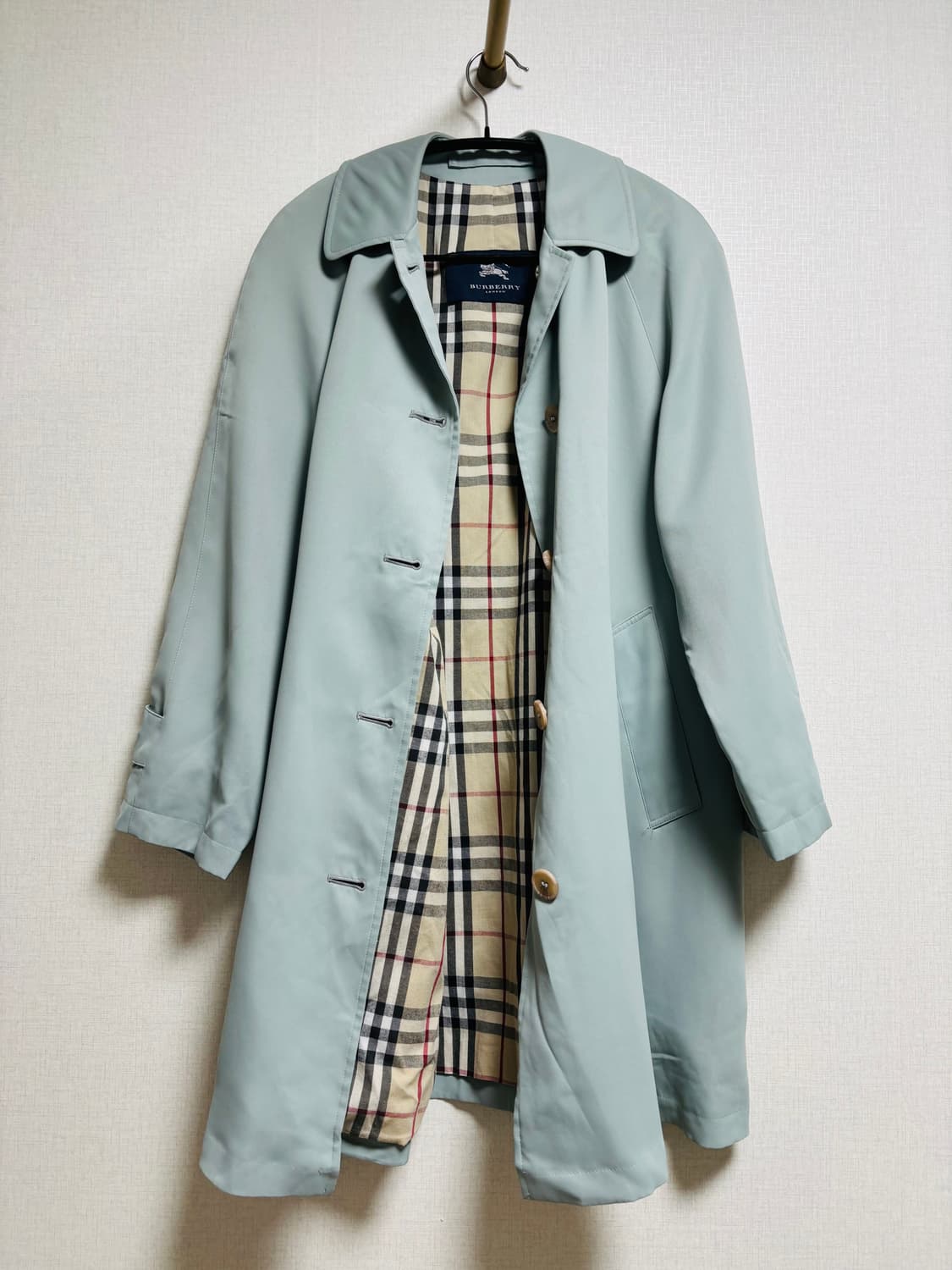 BURBERRY LONDON 클래식 체크 안감 싱글 트렌치코트 상품이미지1