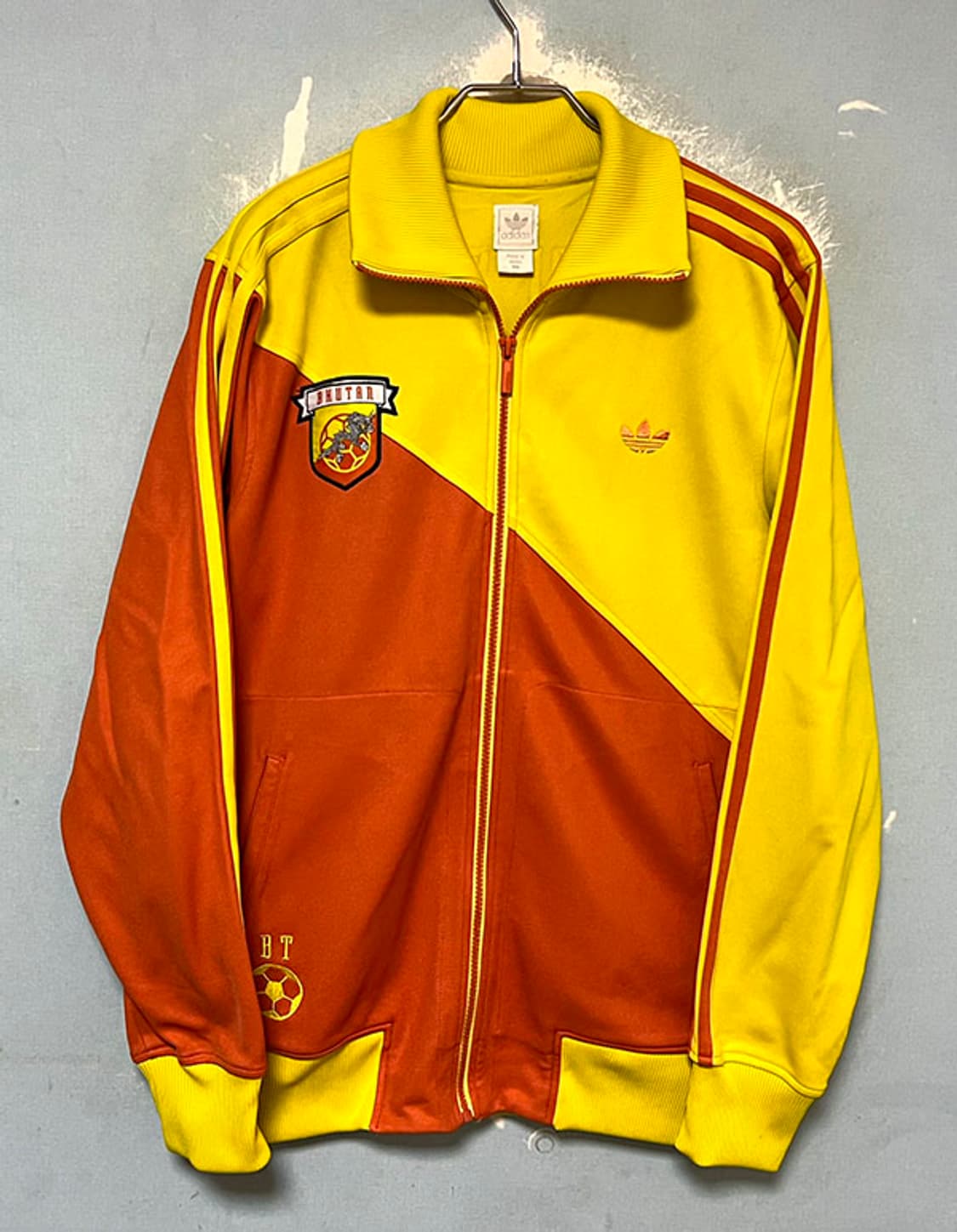 아디다스 부탄 옐로우 트랙탑 져지 춘추 캐주얼 국대유니폼 L 100  상품이미지1