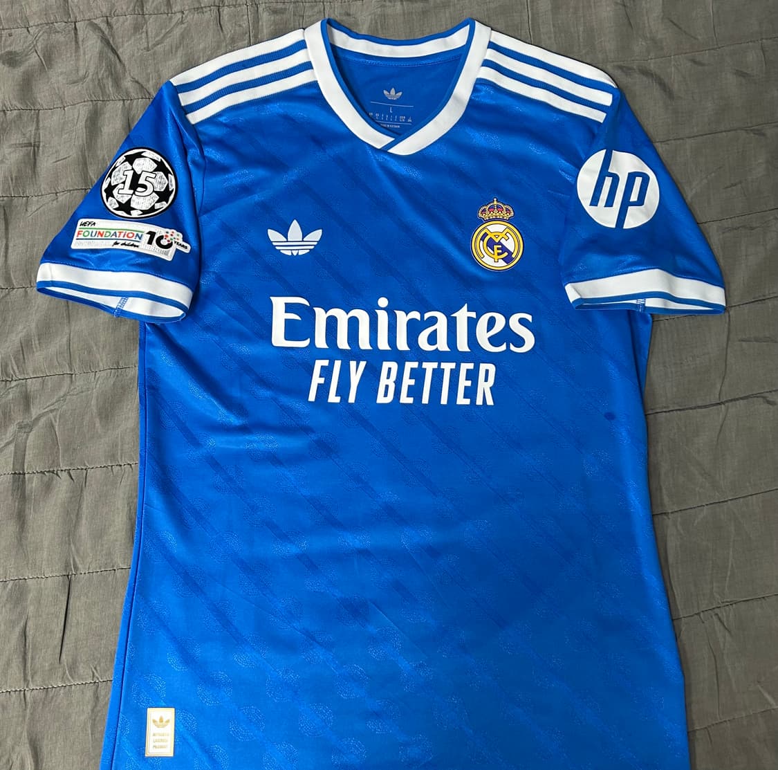 25/26 레알 마드리드 써드 어센틱 유니폼 상품이미지1