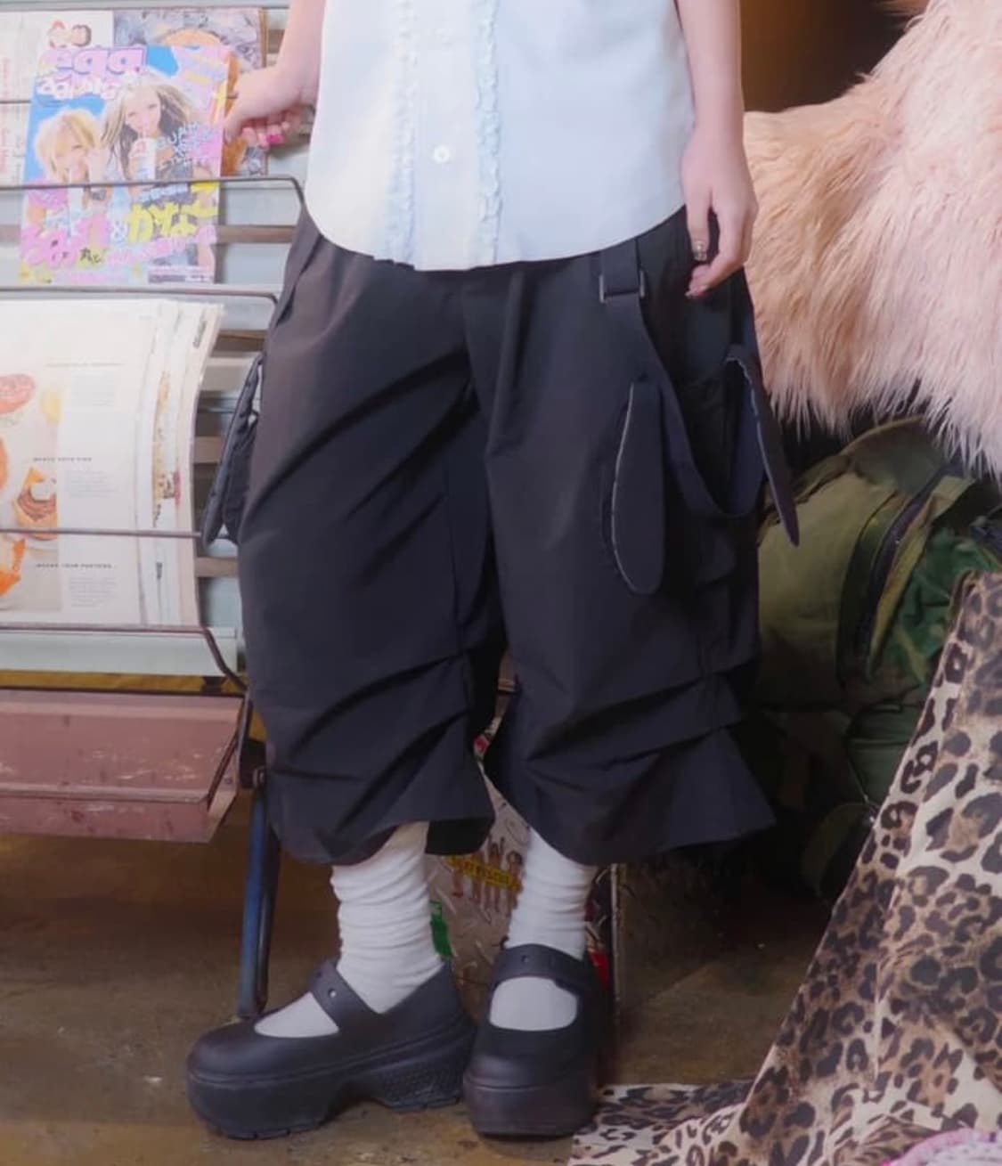 NYXX 털난새우 TNSW BUNNY CAPRI PANTS BLACK 상품이미지1