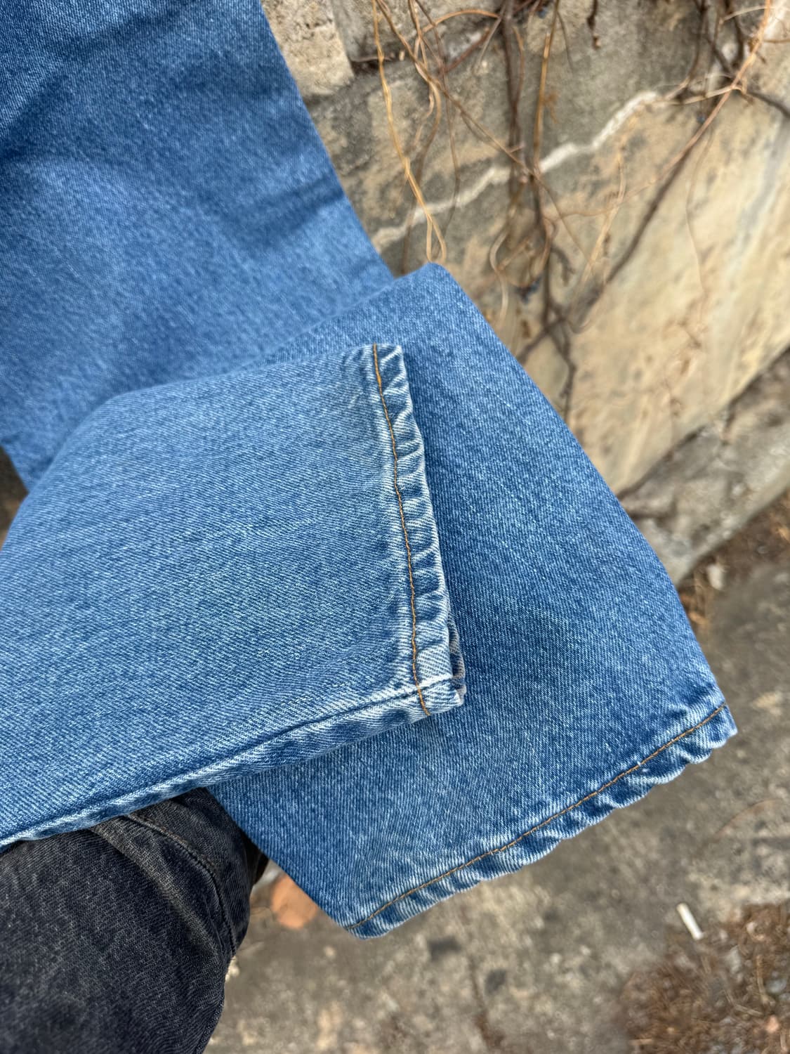 90s 리바이스 빈티지 560 루즈 테이퍼드핏 워싱 데님 팬츠 상품이미지6