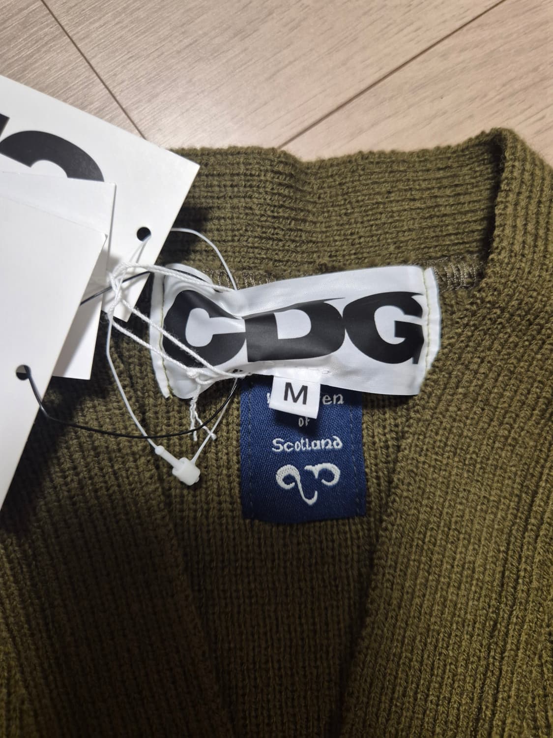 [새상품/M] 꼼데가르송 CDG x Lochaven of Scotland 상품이미지3