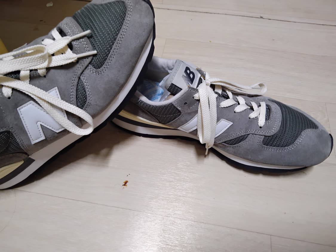 뉴발란스 990v1 300 상품이미지2