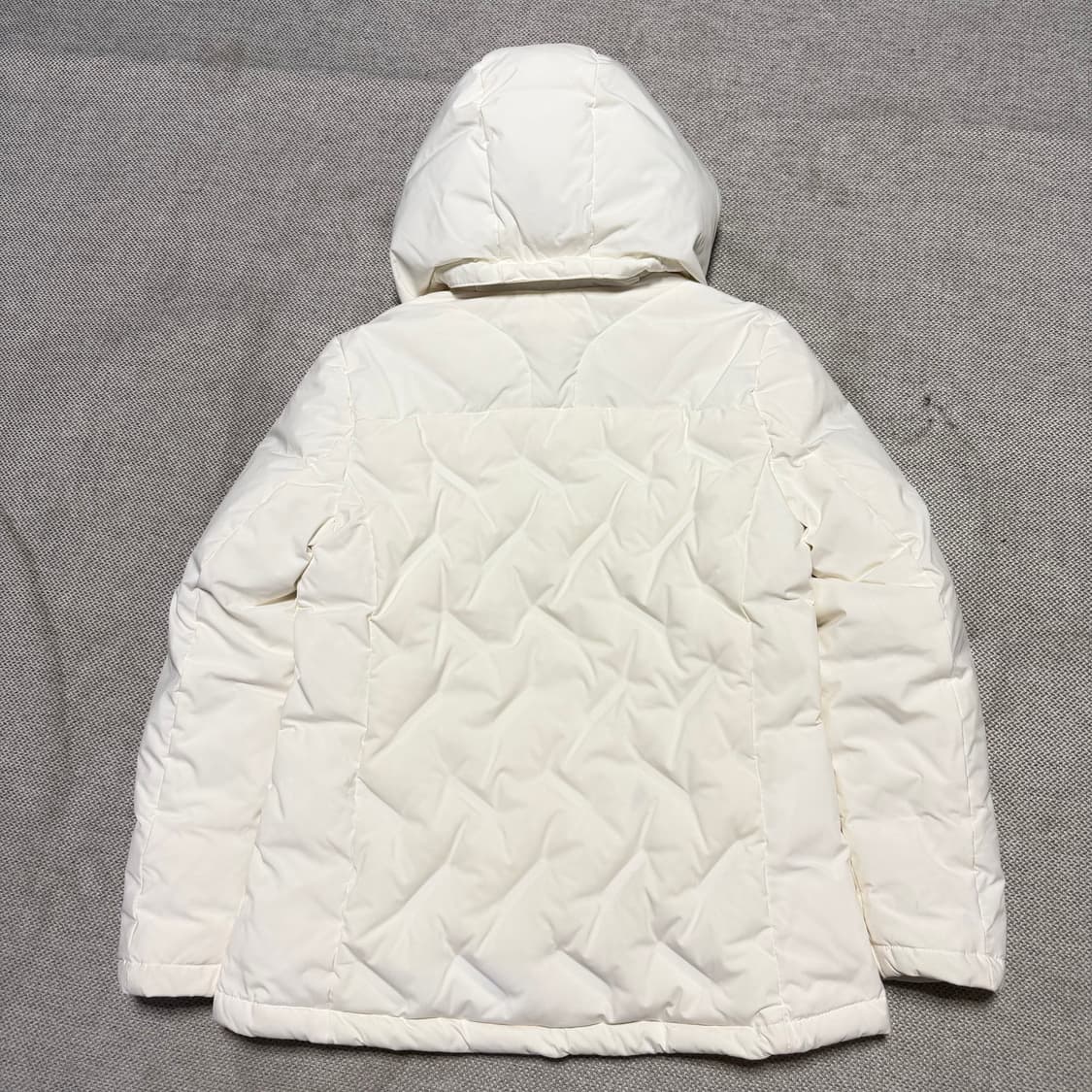 몽벨 우먼스 고주파다운 경량 패딩자켓 상품이미지6