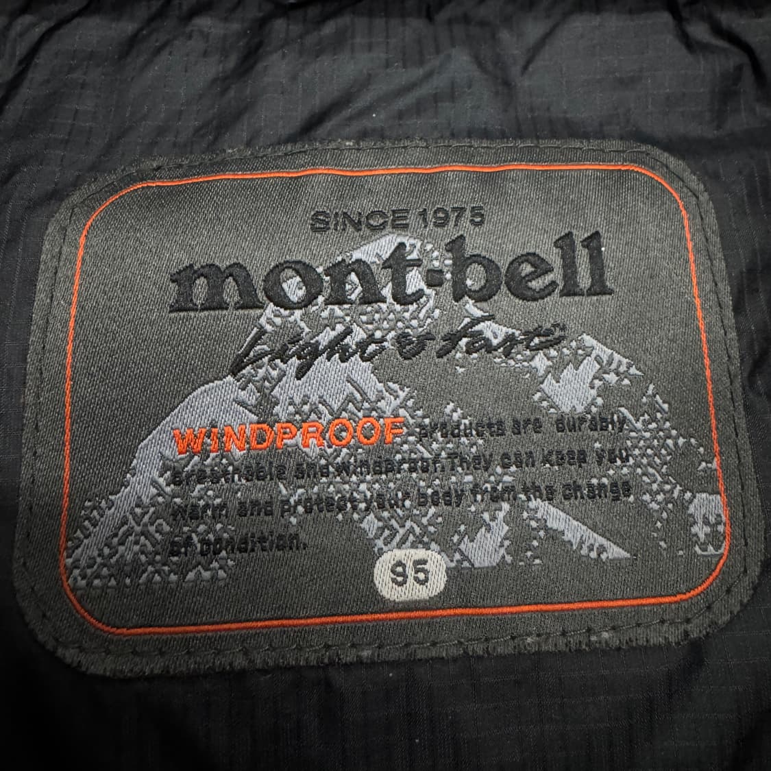 몽벨 고프코어 윈드프루프 구스다운 패딩 상품이미지7