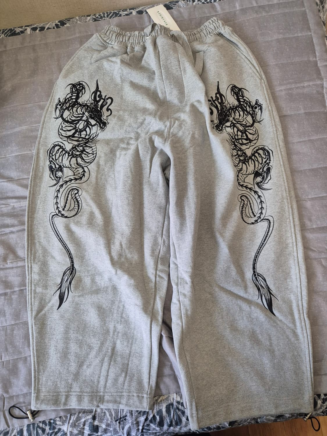 (새상품) 써저리 미르 스웻 팬츠 m사이즈 상품이미지1