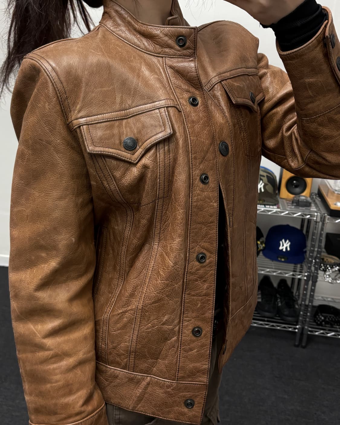갭 브라운 레더 트러커 자켓 상품이미지3