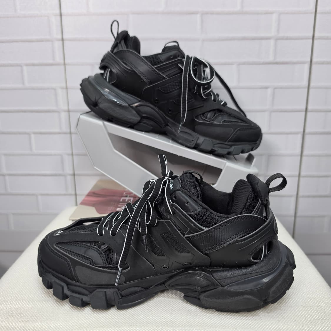 발렌시아가 트랙 스니커즈 블랙 스니커즈 EU36 / 230사이즈 상품이미지5