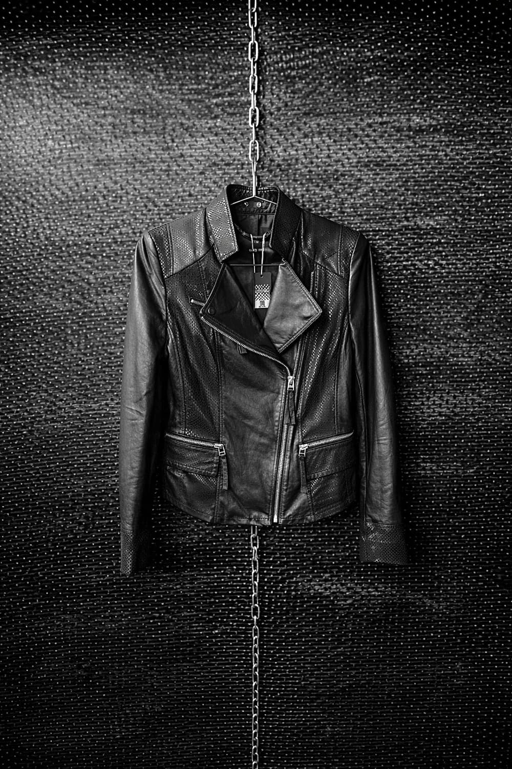 Yetts 레더 뱀피 자캣 상품이미지1