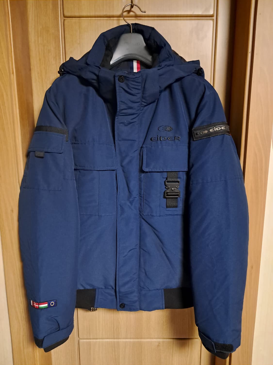 아이더 숏 패딩 남성L 상품이미지2